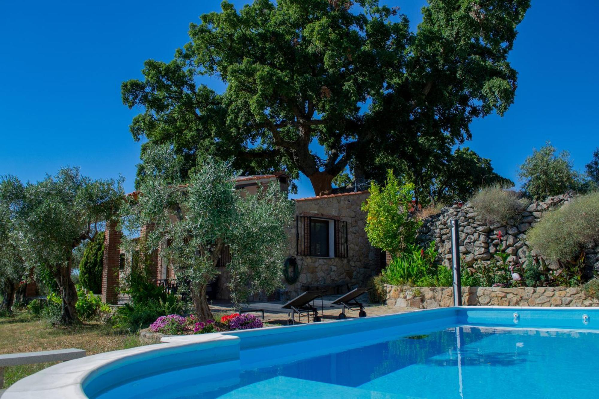 Montánchez Casa Rural La Recuera מראה חיצוני תמונה